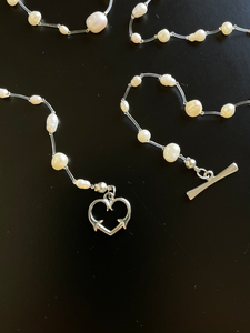 How to Match Jewelry with Your Outfit: A Style Guide
