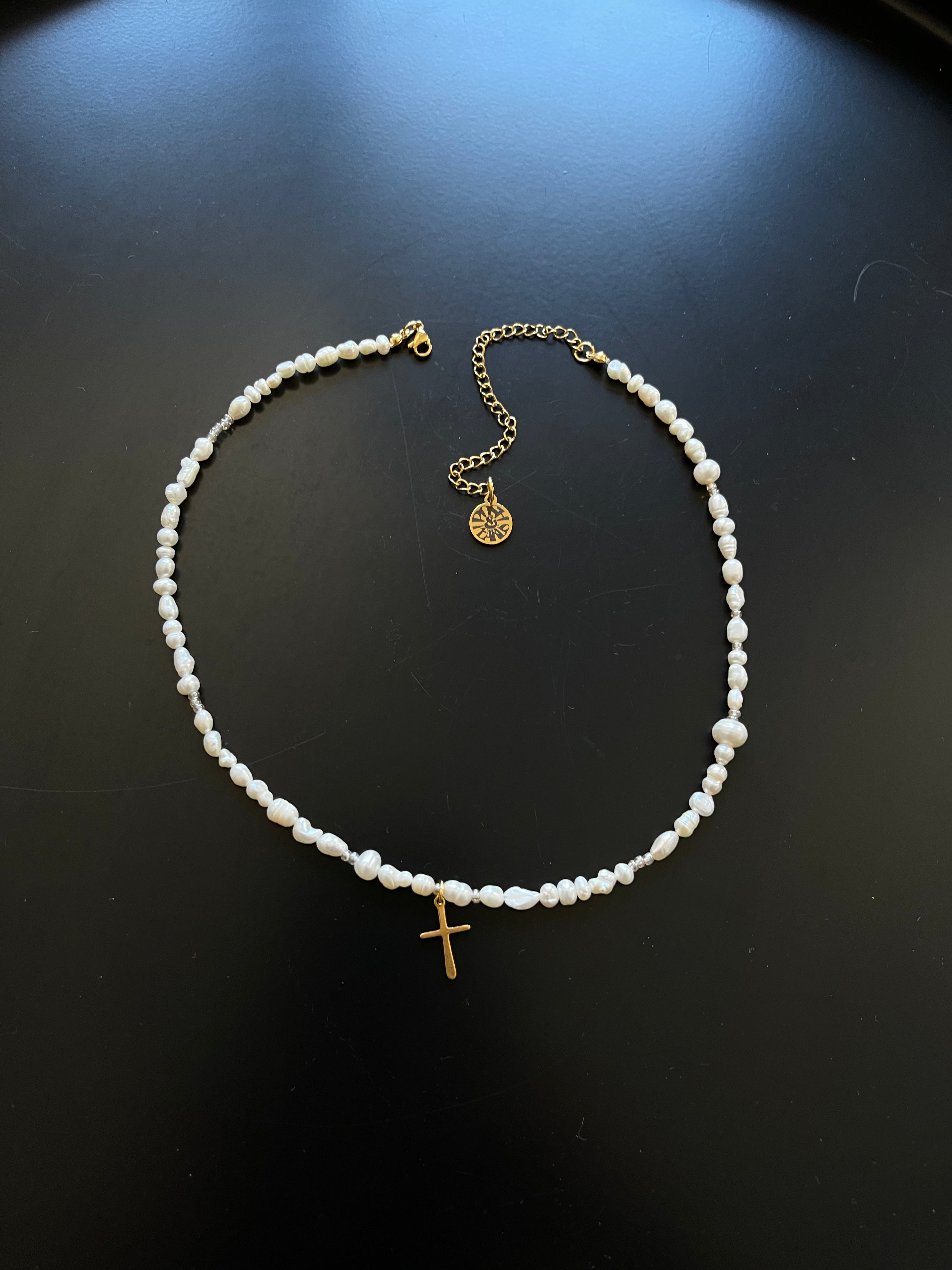 The "Georgina" Necklace